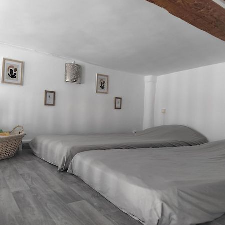 דירות Saint-Chamas Au Pied Du Baou מראה חיצוני תמונה